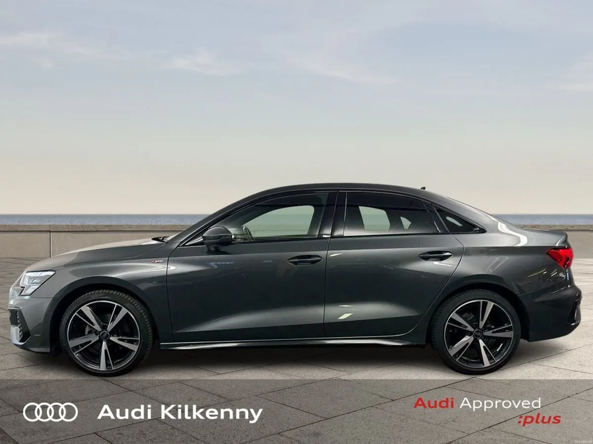 Audi A3 ** DEPOSIT TAKEN ** A3 SAL 30 TDI 115HP S - Image 4