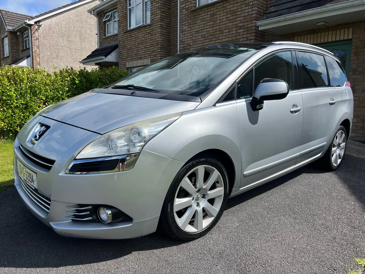 2013 Peugeot 5008 Automatic 7 Seats - Image 1