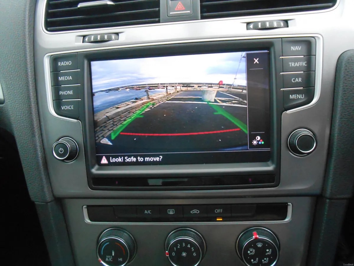 Volkswagen Golf Trendline 1.2 Petrol Auto 2016 - Image 4