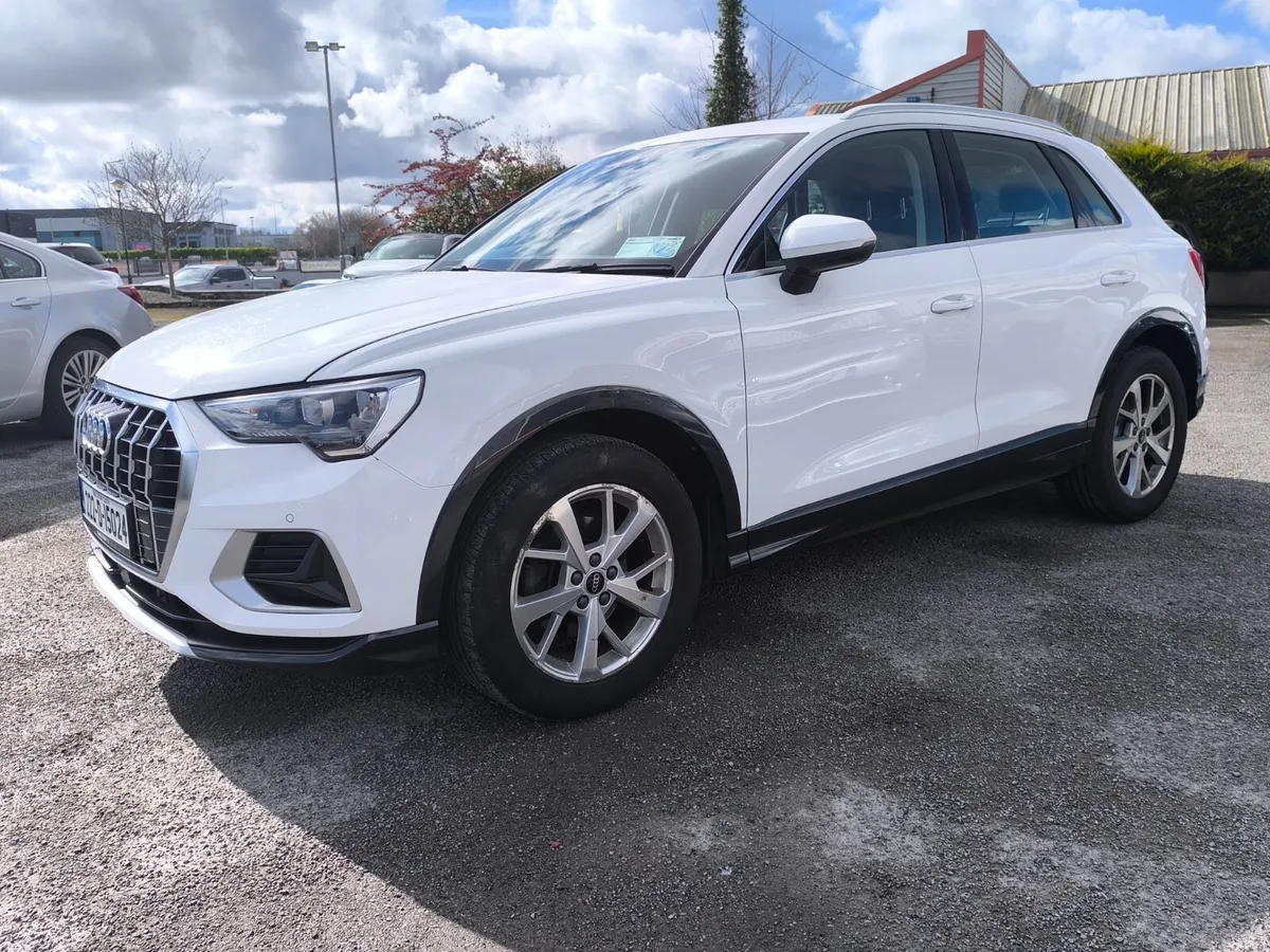 222 Audi Q3 2.0 TDI SE WHITE - Image 4