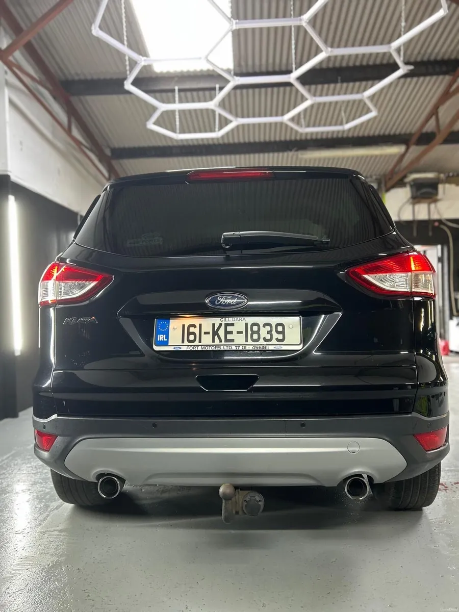 Ford Kuga - Image 4