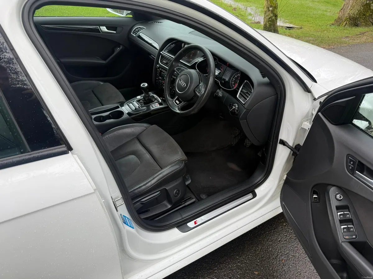 Audi A4 S Line Black Edition - Image 3