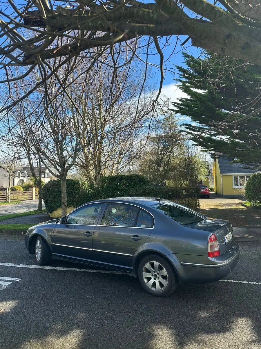 Skoda superb - Image 4