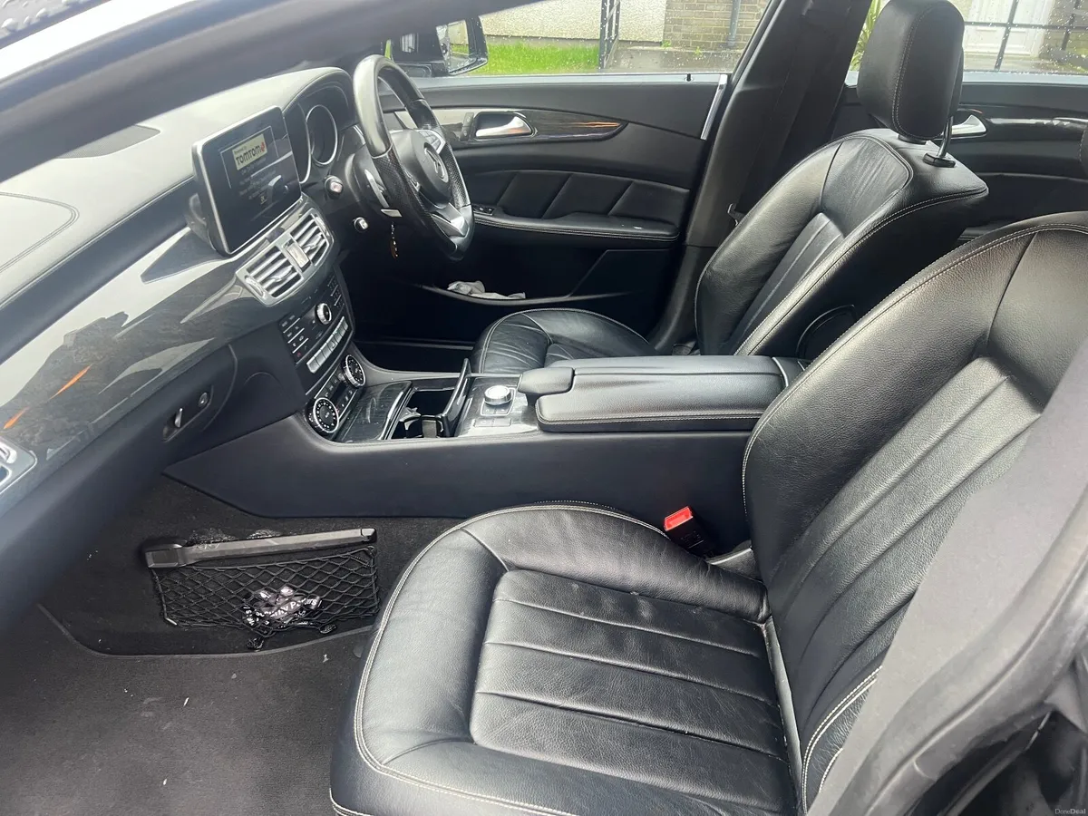 Mercedes-Benz CLS 2015 - Image 2