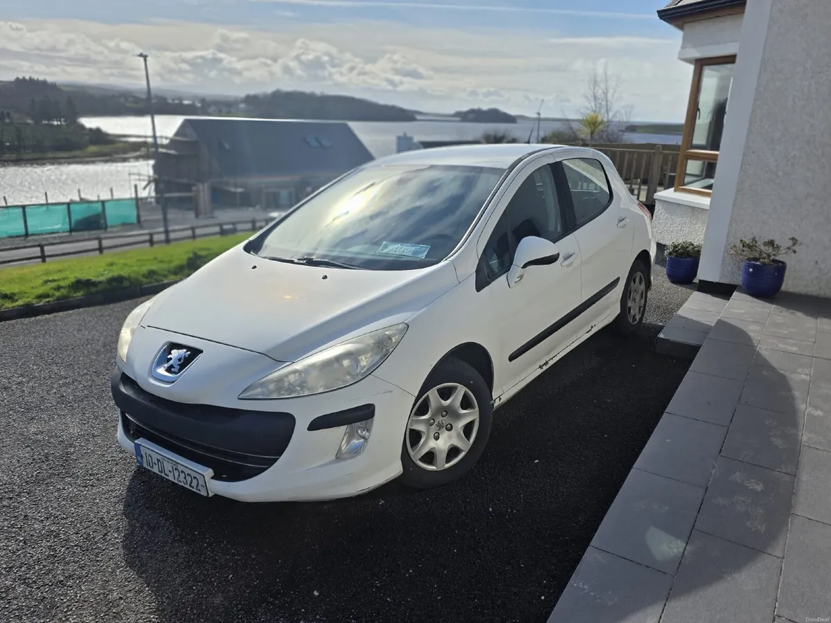 Peugeot 308 2010 - Image 1