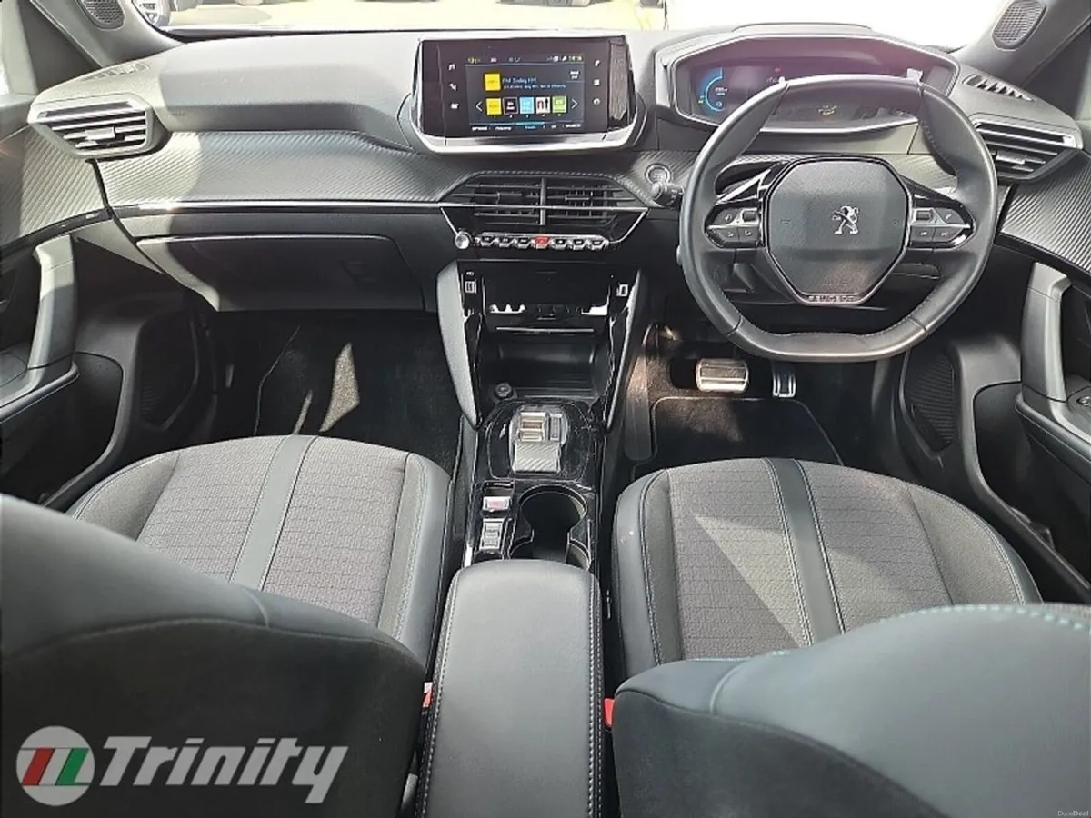 Peugeot 2008 ONE OWNER ** 136BHP (50 KWH) ALURE ** - Image 2
