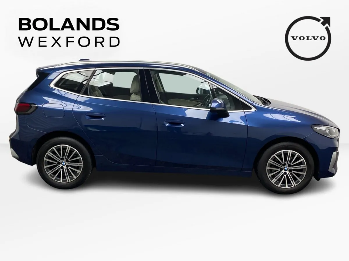 BMW 2-Series 218 Diesel SUV Auto - Image 4