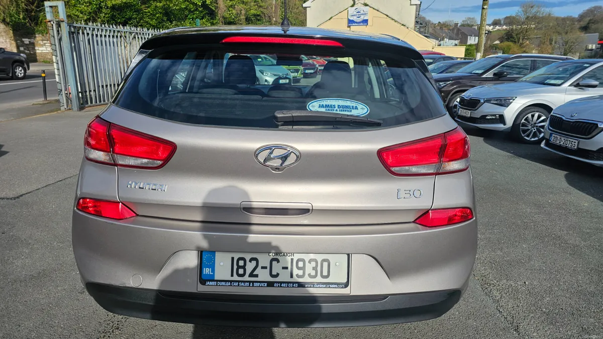Hyundai i30 2018 1.4 Petrol Deluxe - Image 4