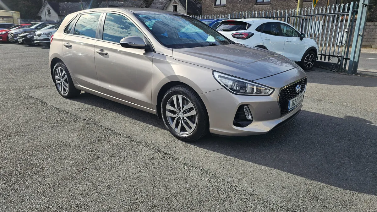 Hyundai i30 2018 1.4 Petrol Deluxe - Image 2