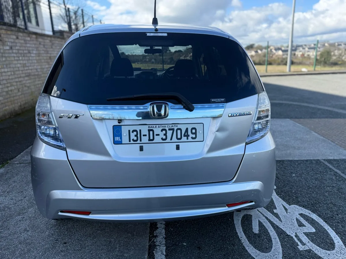 131 Honda fit / jazz Hybrid 1.3 NCT - Image 3