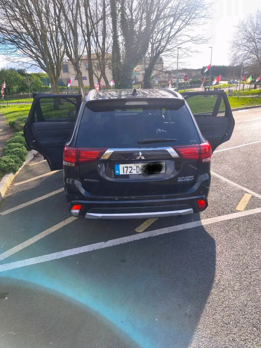 Mitsubishi Outlander GX5HS - Image 2