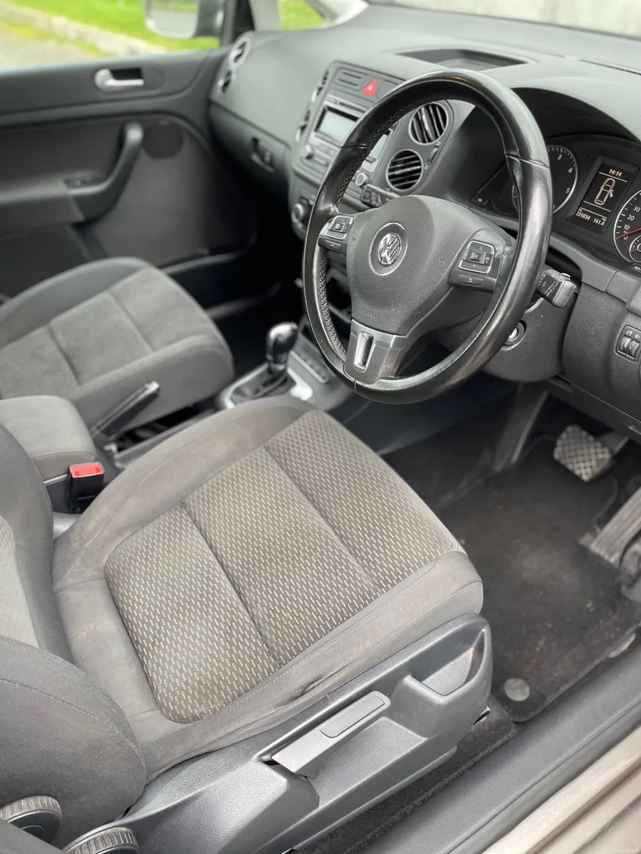 Volkswagen Golf Plus TDI Automatic 2011 - Image 4