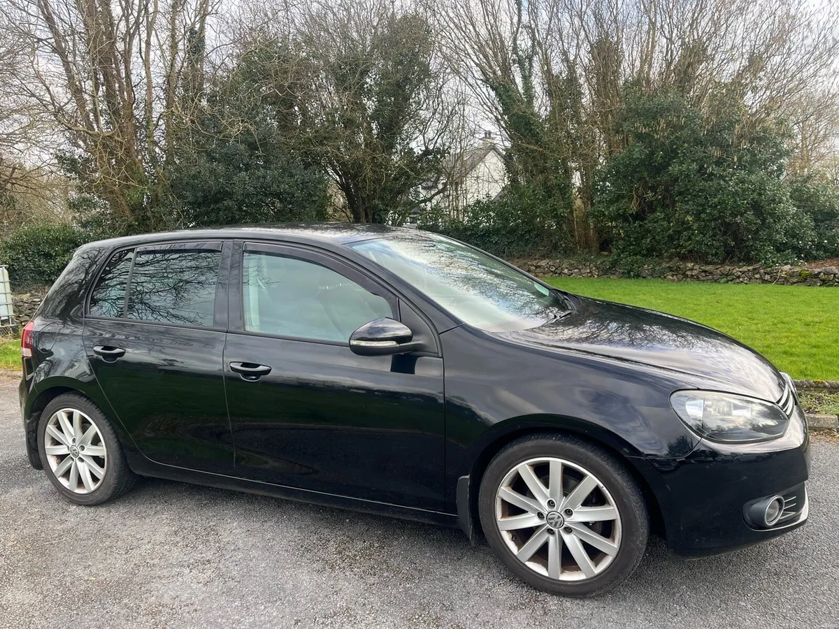 Volkswagen Golf - Image 4