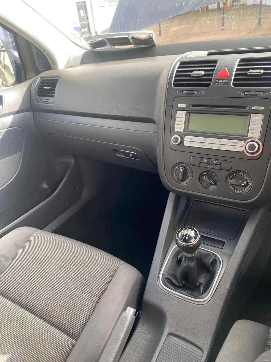 Volkswagen Golf 2007 - Image 1