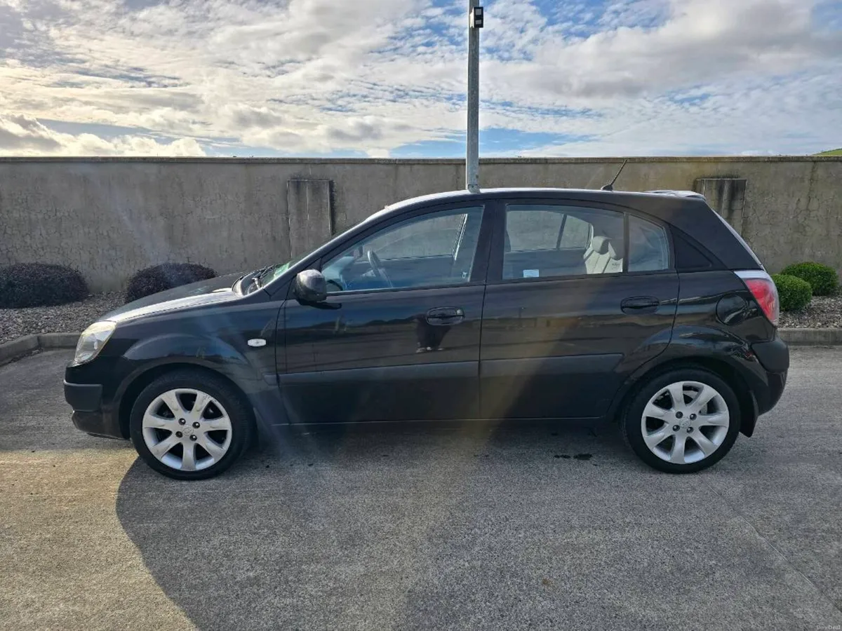 Kia Rio 1.4 Petrol - Image 4