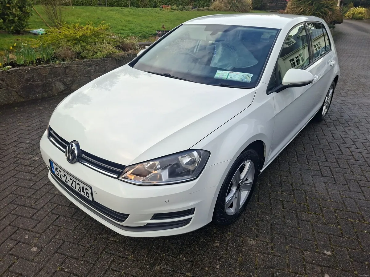 Volkswagen Golf 2015 - Image 1