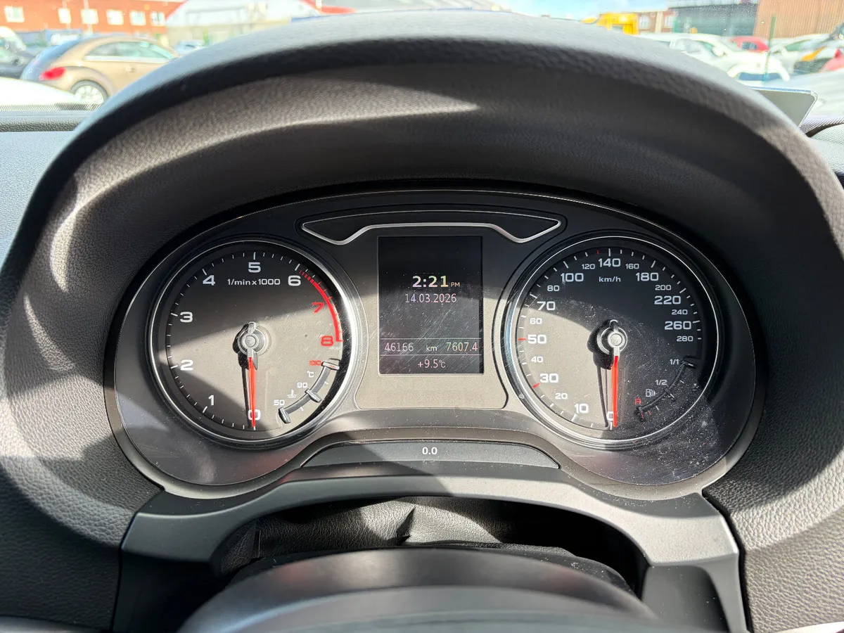 Audi A3 Saloon 1.4 TFSI Auto - Image 4
