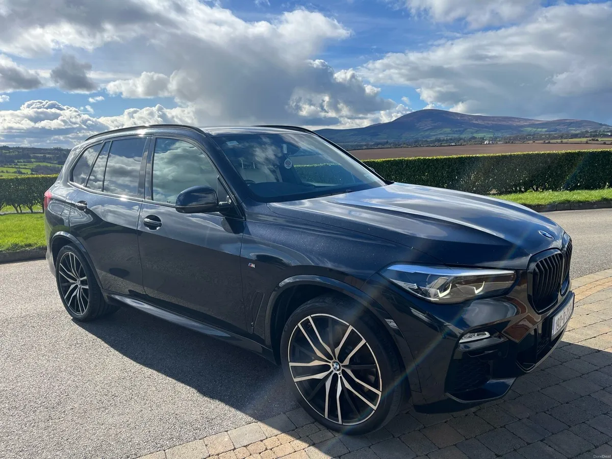 BMW X5 - Image 1