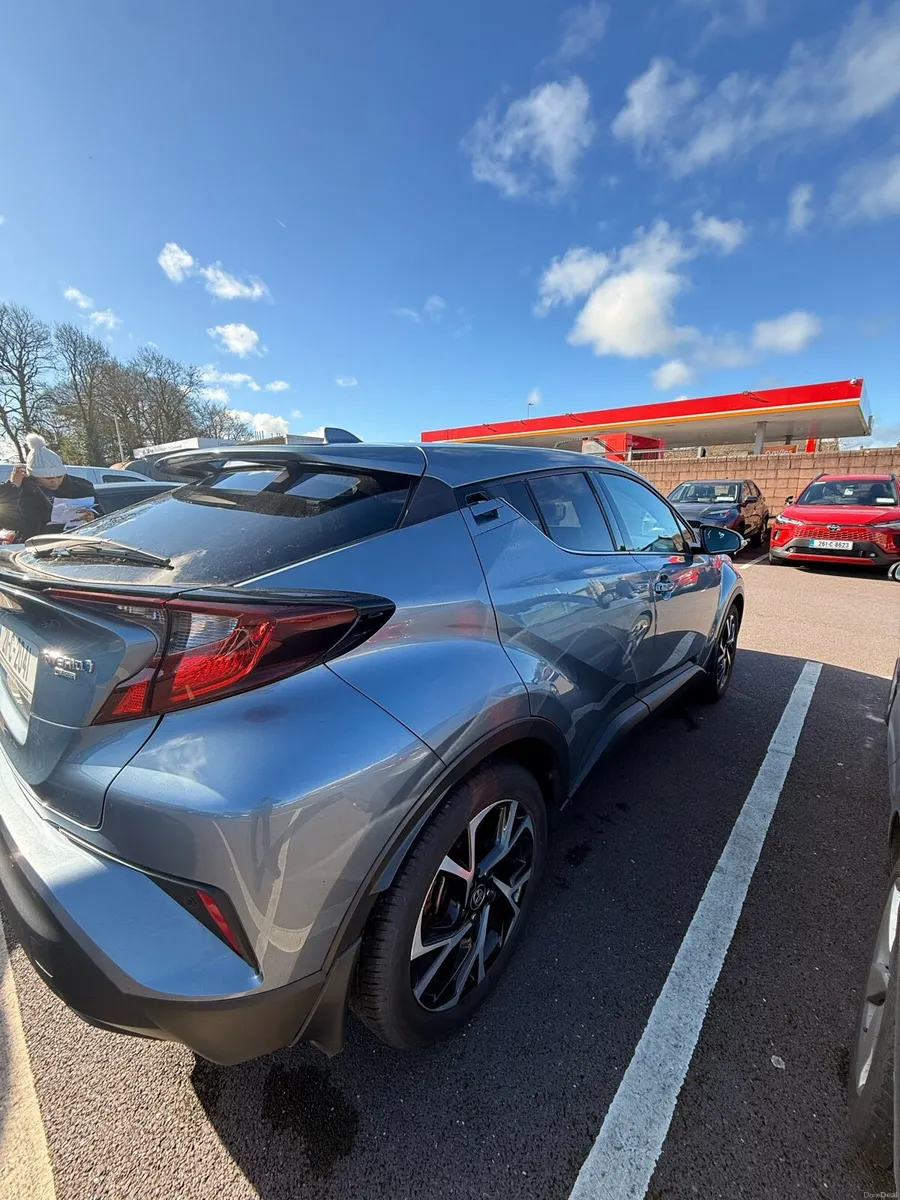 2021 Toyota C-HR sport | Full Toyota service - Image 4