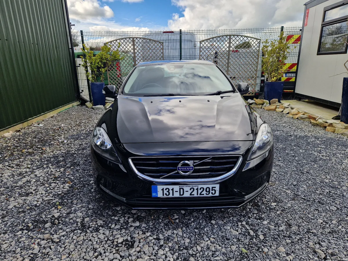 2013 Volvo V40 NCT 03/27 TAX 08/26 - Image 3