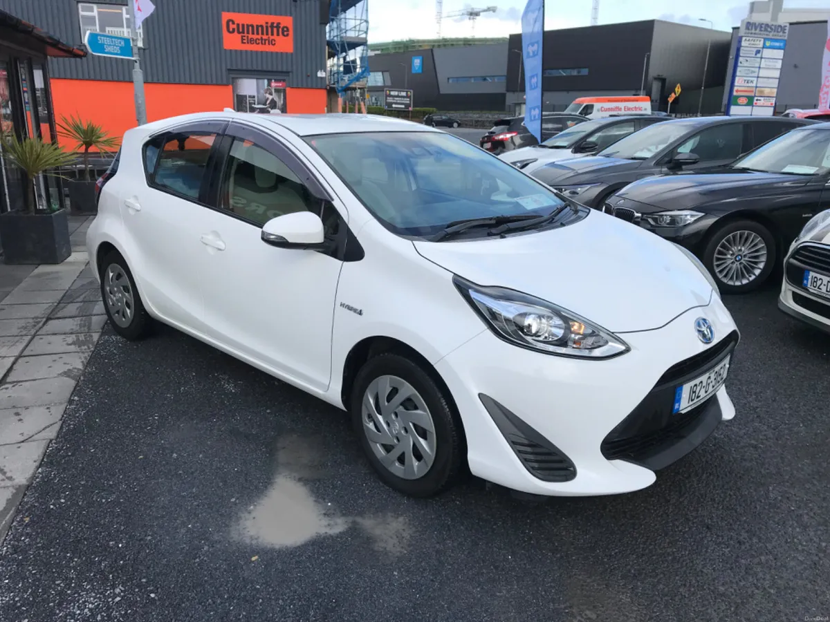 2018 Toyota Aqua 1.5L AUTO - Image 4