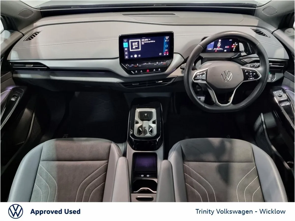 Volkswagen ID.4 ** PRO LIFE ** 77kWh ** 174BHP ** - Image 2