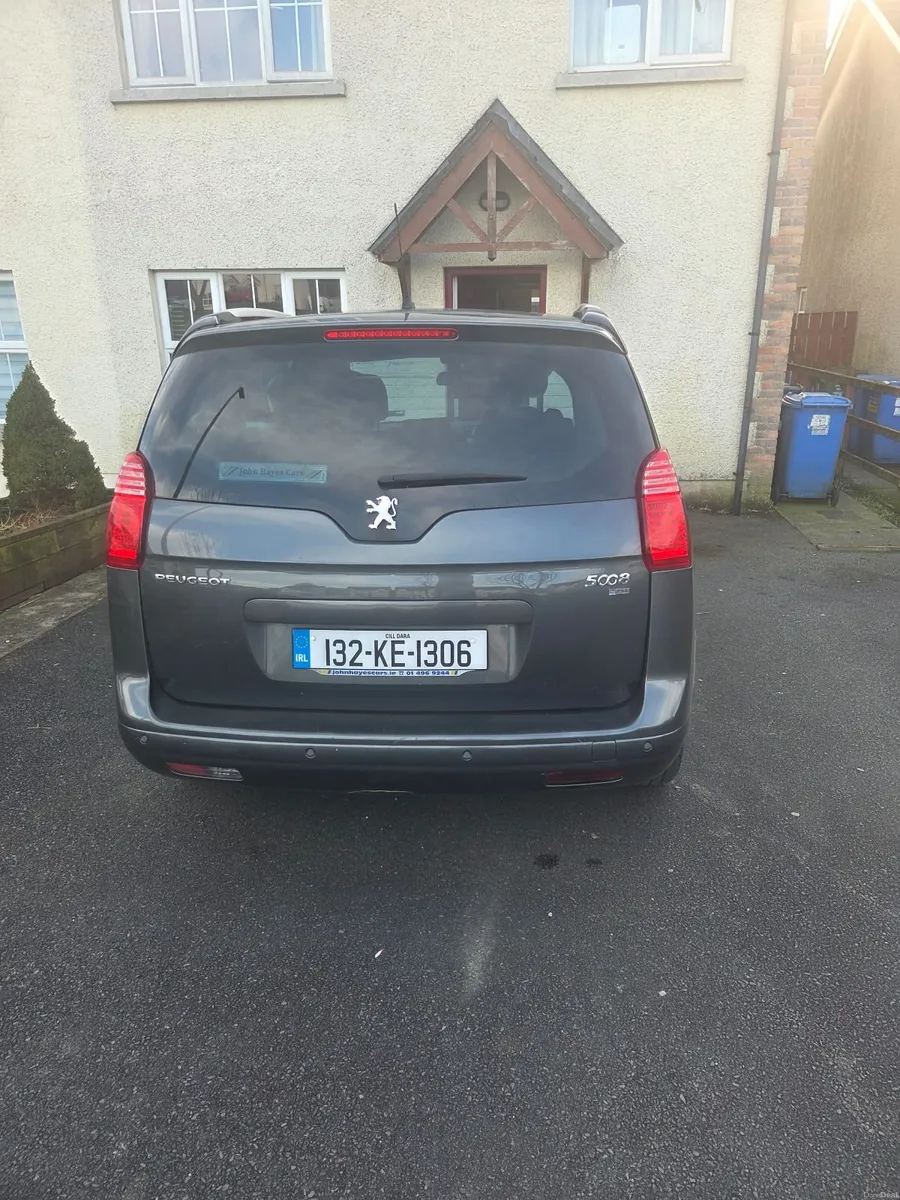 Peugeot 5008 2013 - Image 3