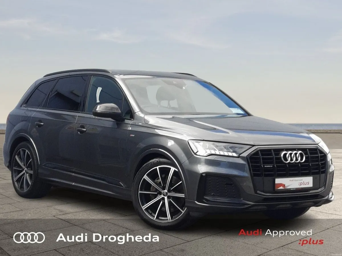 Audi Q7 New Model Blk Edition S LIne 7 Seats - Image 1