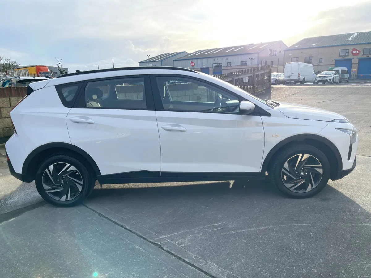 2022,Hyundai Bayon 1.0 T-gdi SE Connect Mhev 100P - Image 4