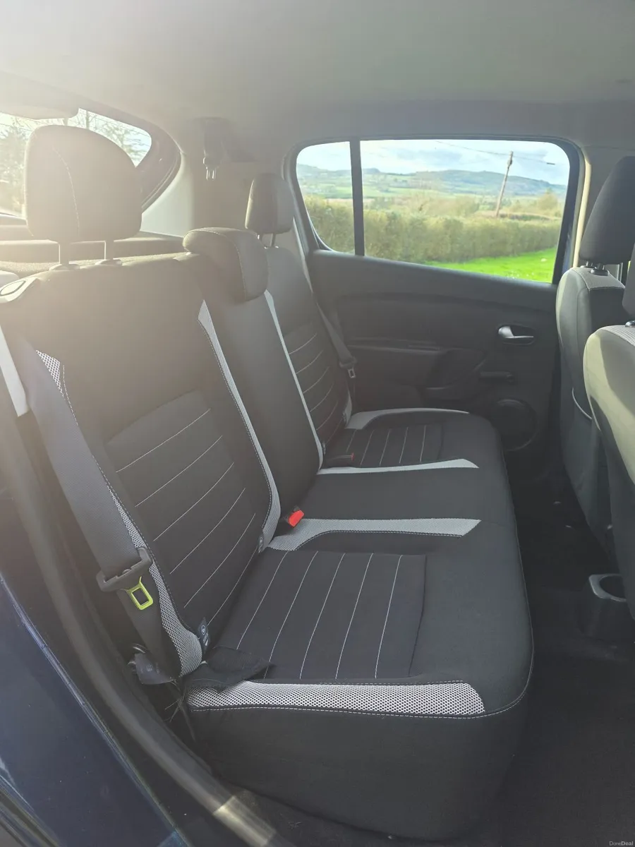 Dacia Sandero Stepway 2019 - Image 2