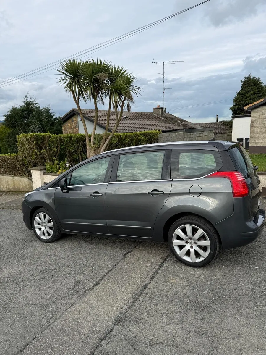 Peugeot 5008 Avtomatic - Image 3