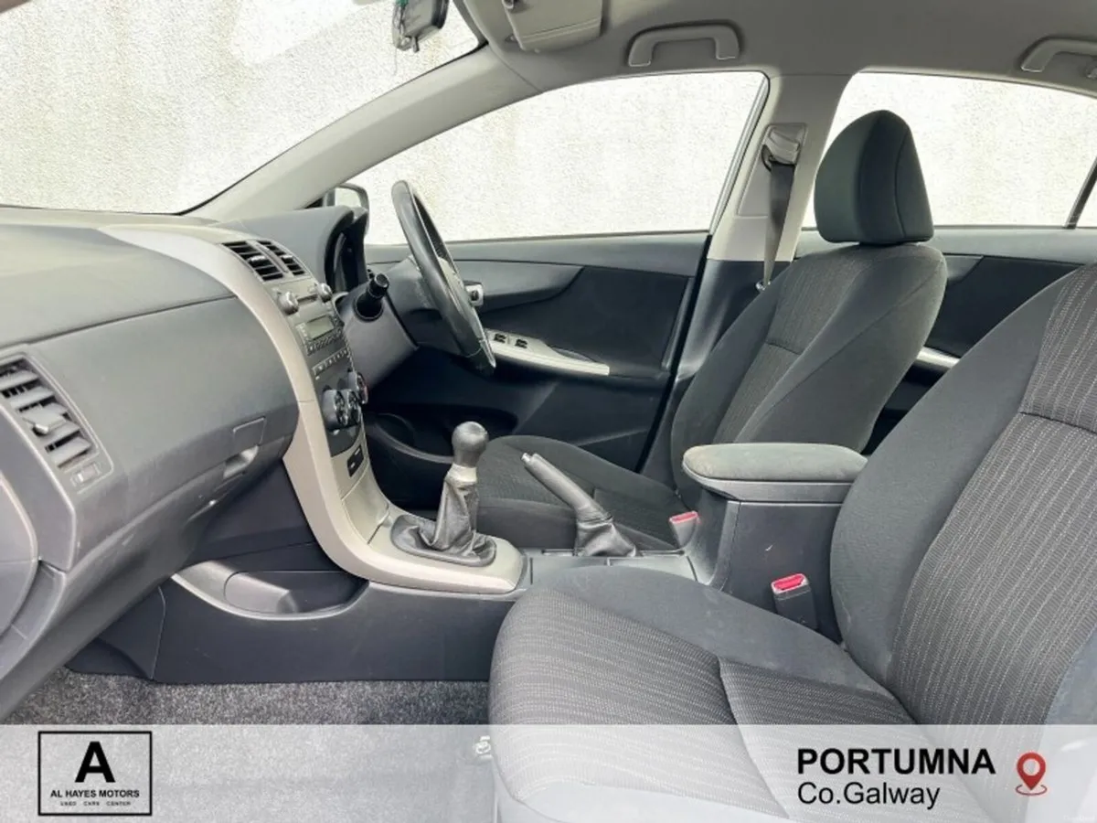 Toyota Corolla 1.4 VVT-i 4Dr Luna - Image 3