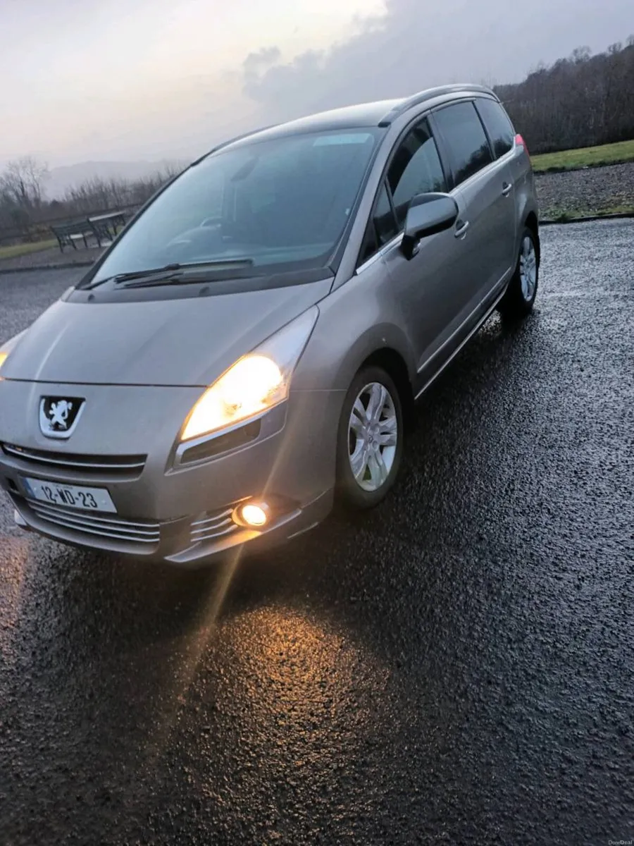 2012 Peugeot 5008 1,6 hdi diesel 7seater New NCT - Image 1