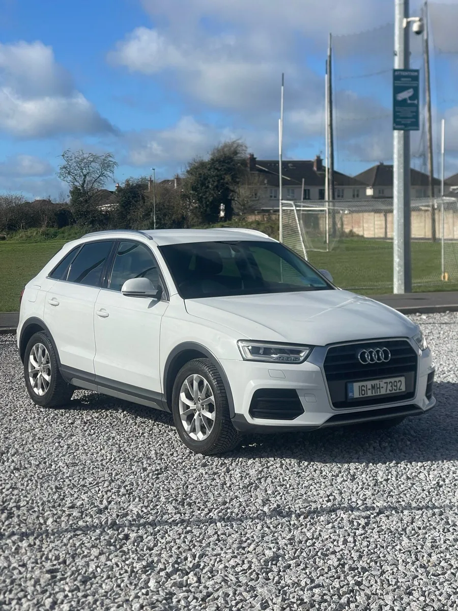 Audi Q3 1.4 TFSI HIGH SPEC LEATHER - Image 2