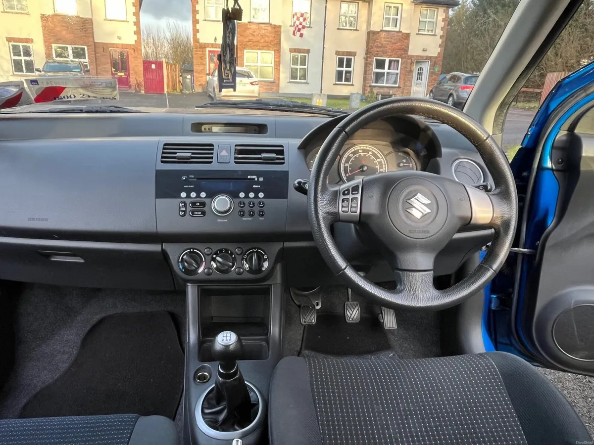 Suzuki Swift 2009 - Image 3