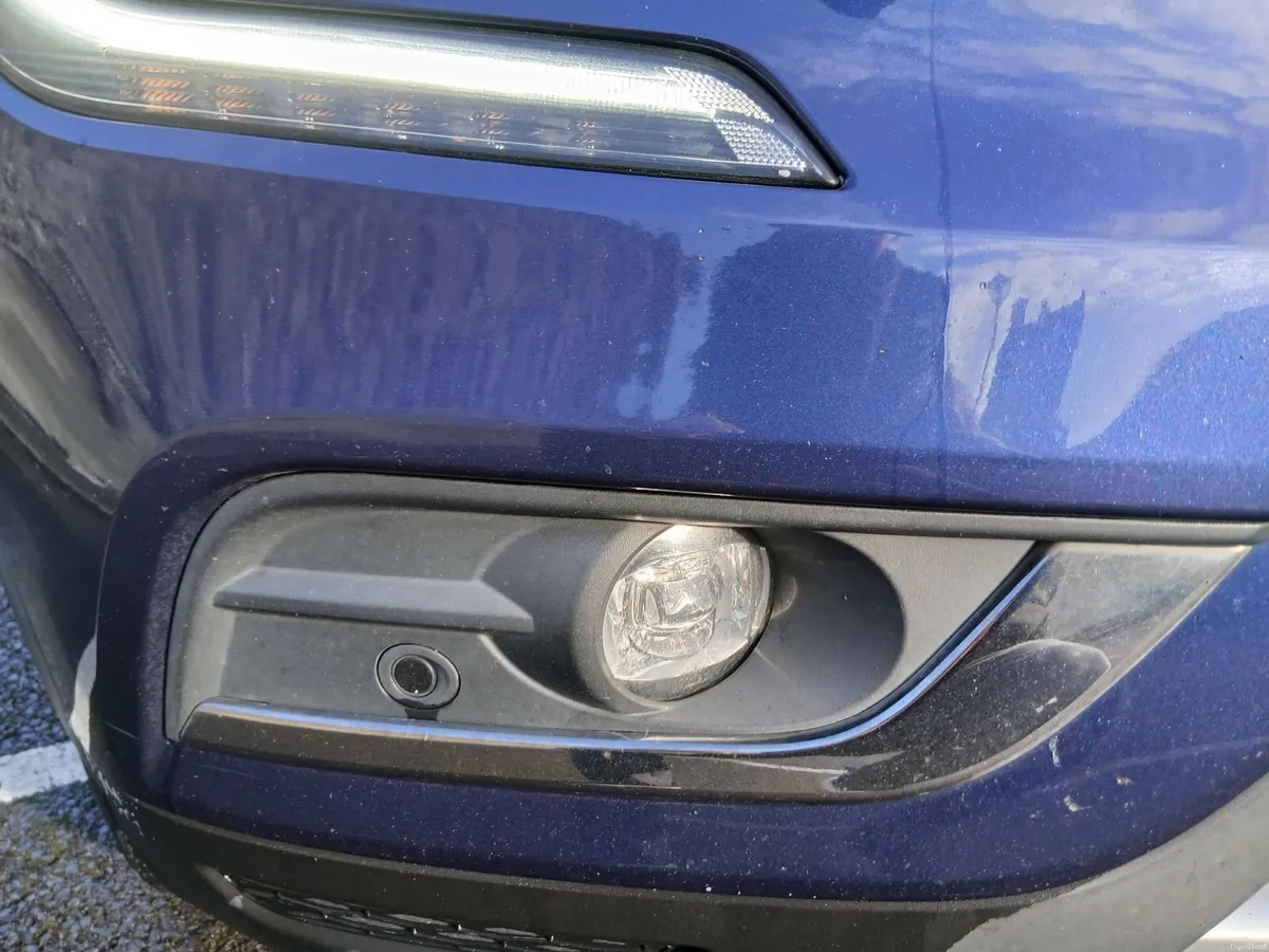 4x4 - SIG. NAV, 2.0 DIESEL 175bhp. LEATHER/SUNROOF - Image 3