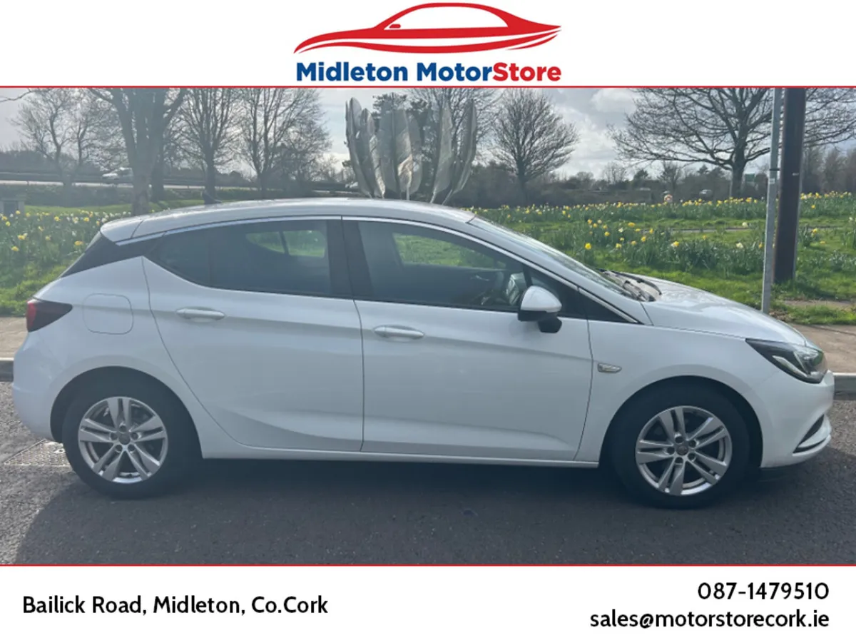 Opel Astra Vauxhall 1.6 CDTI DESIGN ECOTEC S S/S 5 - Image 3