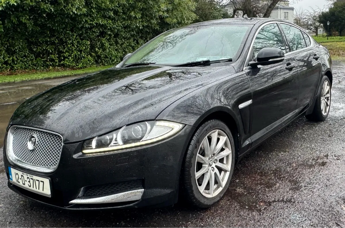 2012 JAGUAR XF 2.2 DIESEL - Image 1