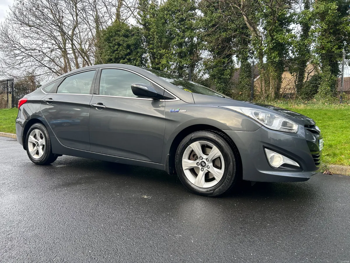 Hyundai i40 2013(NCT 01/27. TAX 06/26) - Image 1