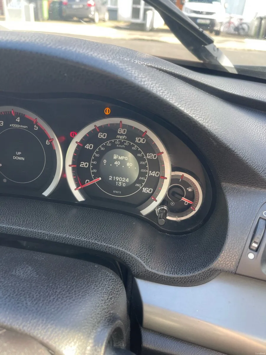 Honda Acord - Image 4