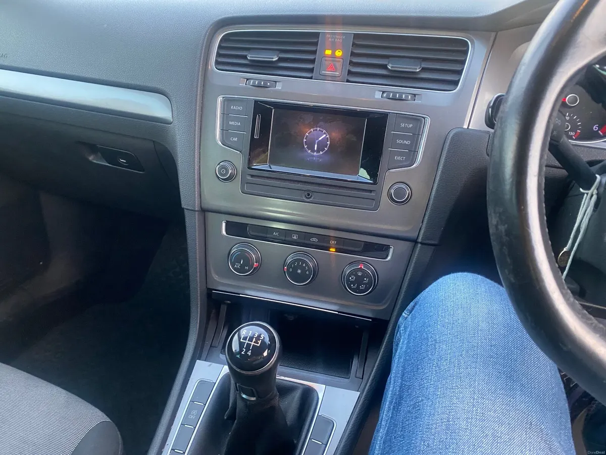 Volkswagen Golf 2013 - Image 3