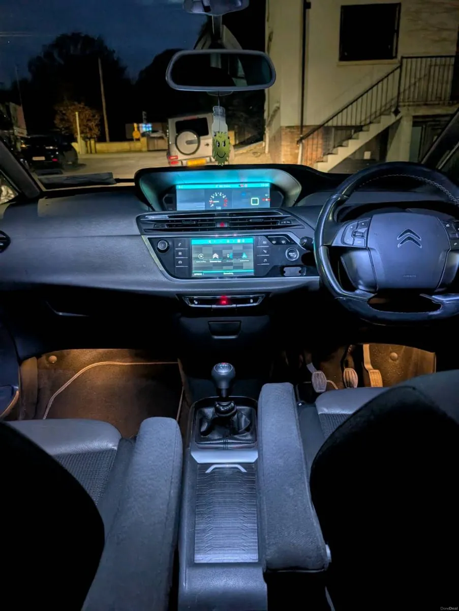 2018 Citroen C4 Grand Picasso | Pristine 7-Seater - Image 3