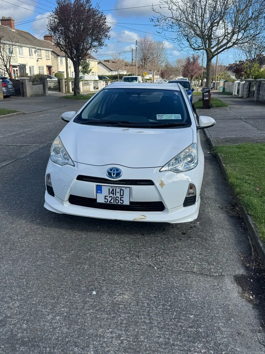 Toyota Aqua 2014 full option import Japan mileage - Image 1