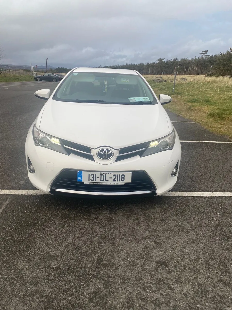 Toyota Auris - Image 2