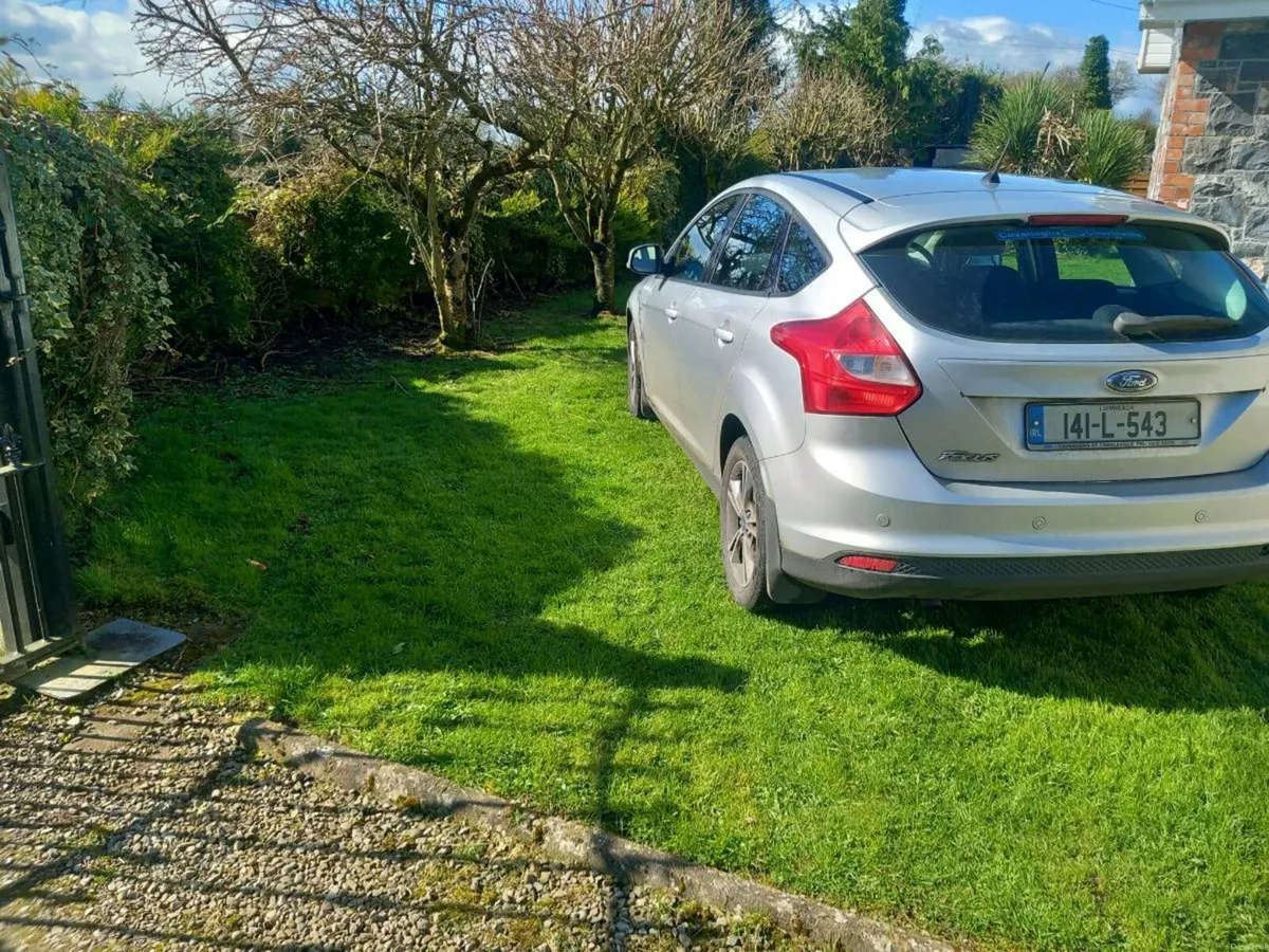 Ford Focus 2014 - Image 3