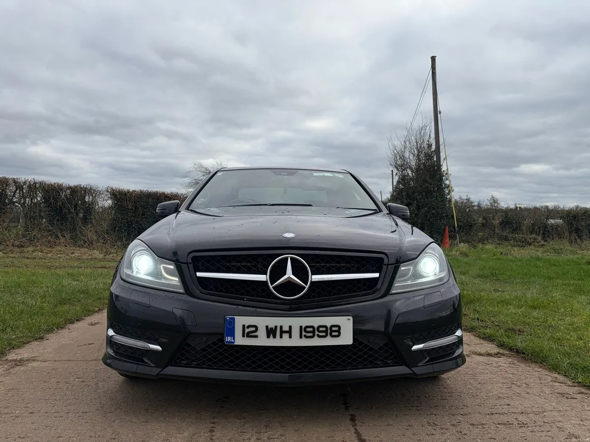 2012 Mercedes c220 - Image 2