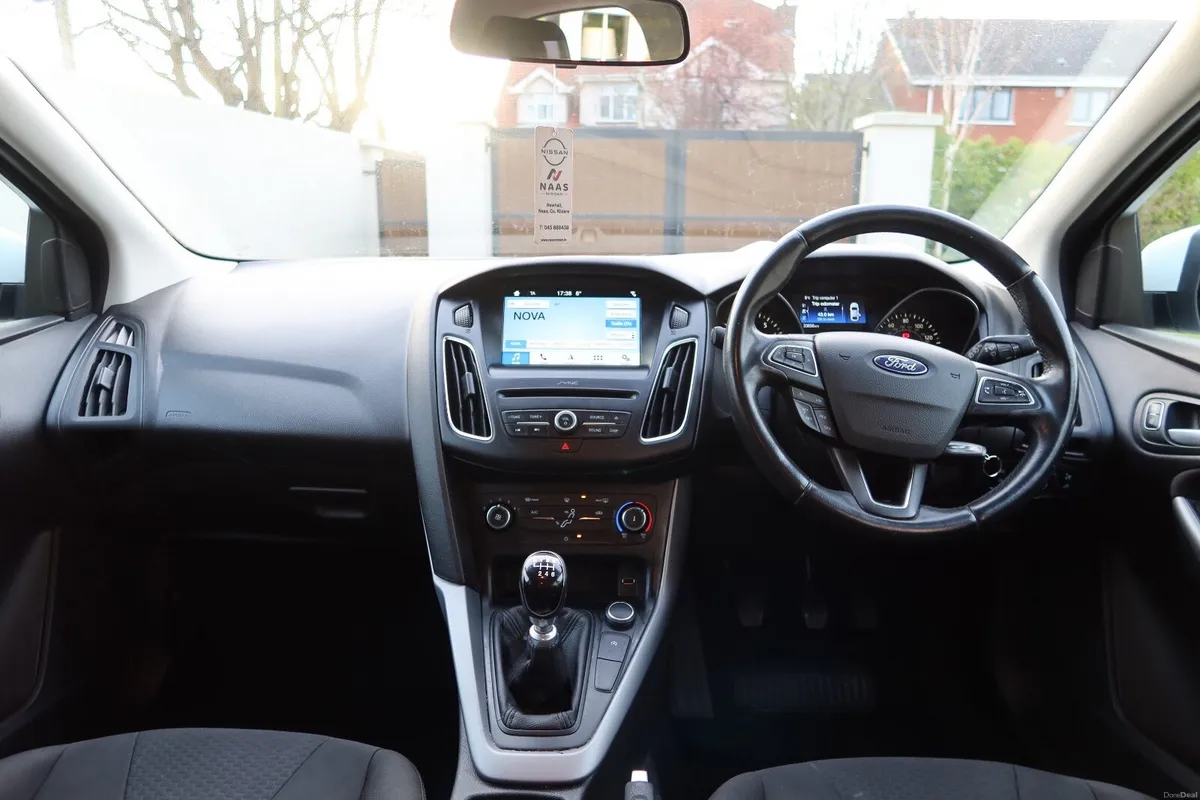 2017 Ford Focus 1.0L Zetec Edition 125PS - Image 3