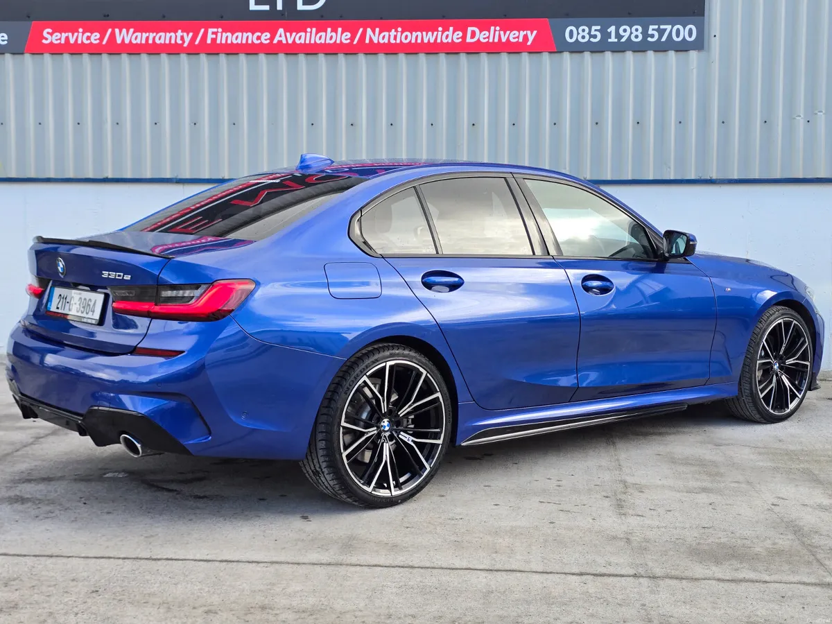 BMW 3-Series 2021 M- SPORT Portimao Blue Metallic - Image 5