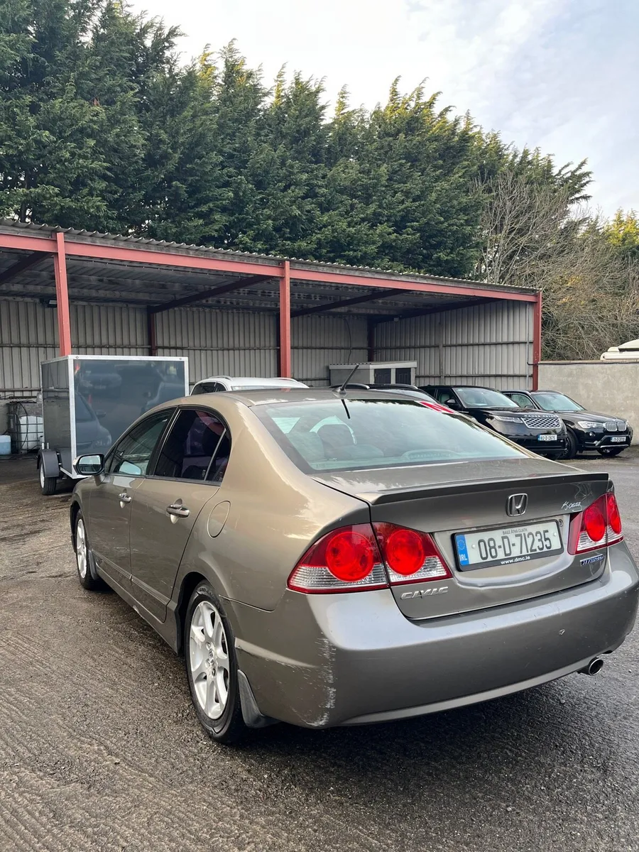Honda civic - Image 4