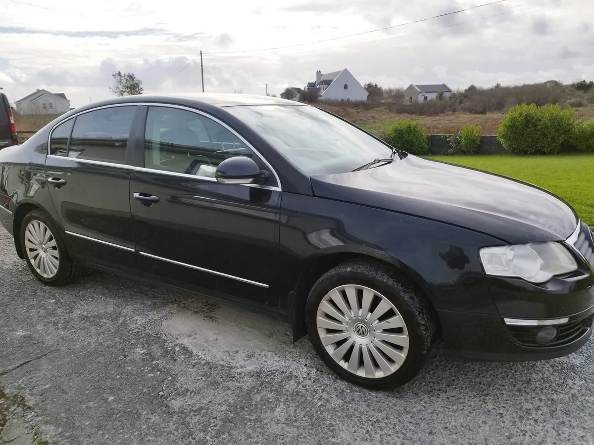 Volkswagen Passat 1.9 TDI Highline - Image 1